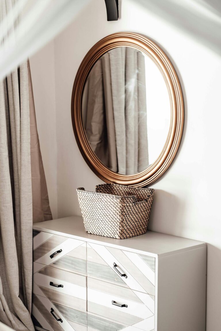 dresser-drawer-and-mirror
